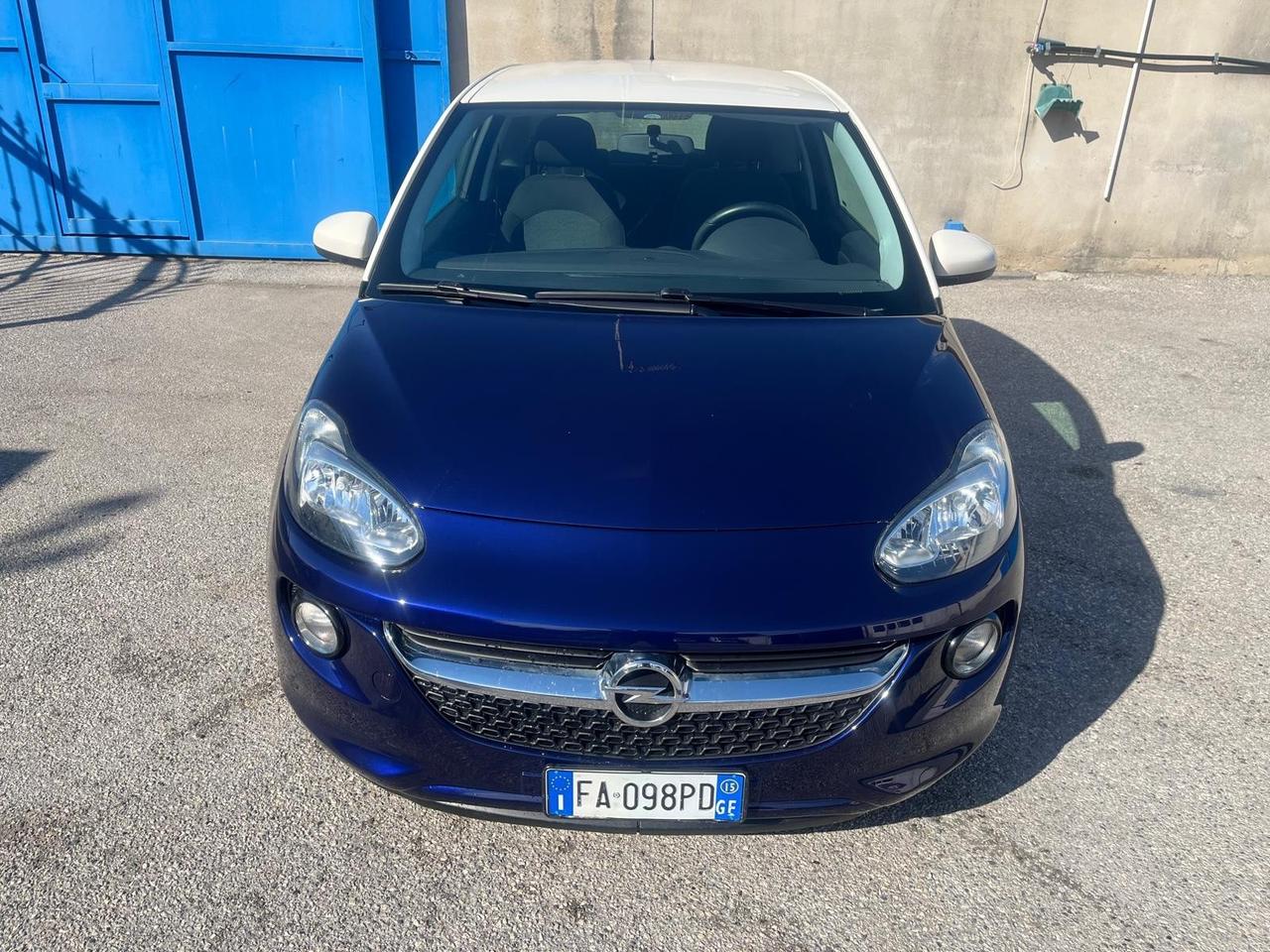 Opel adam 1.2 benz- full- km 77000-2015