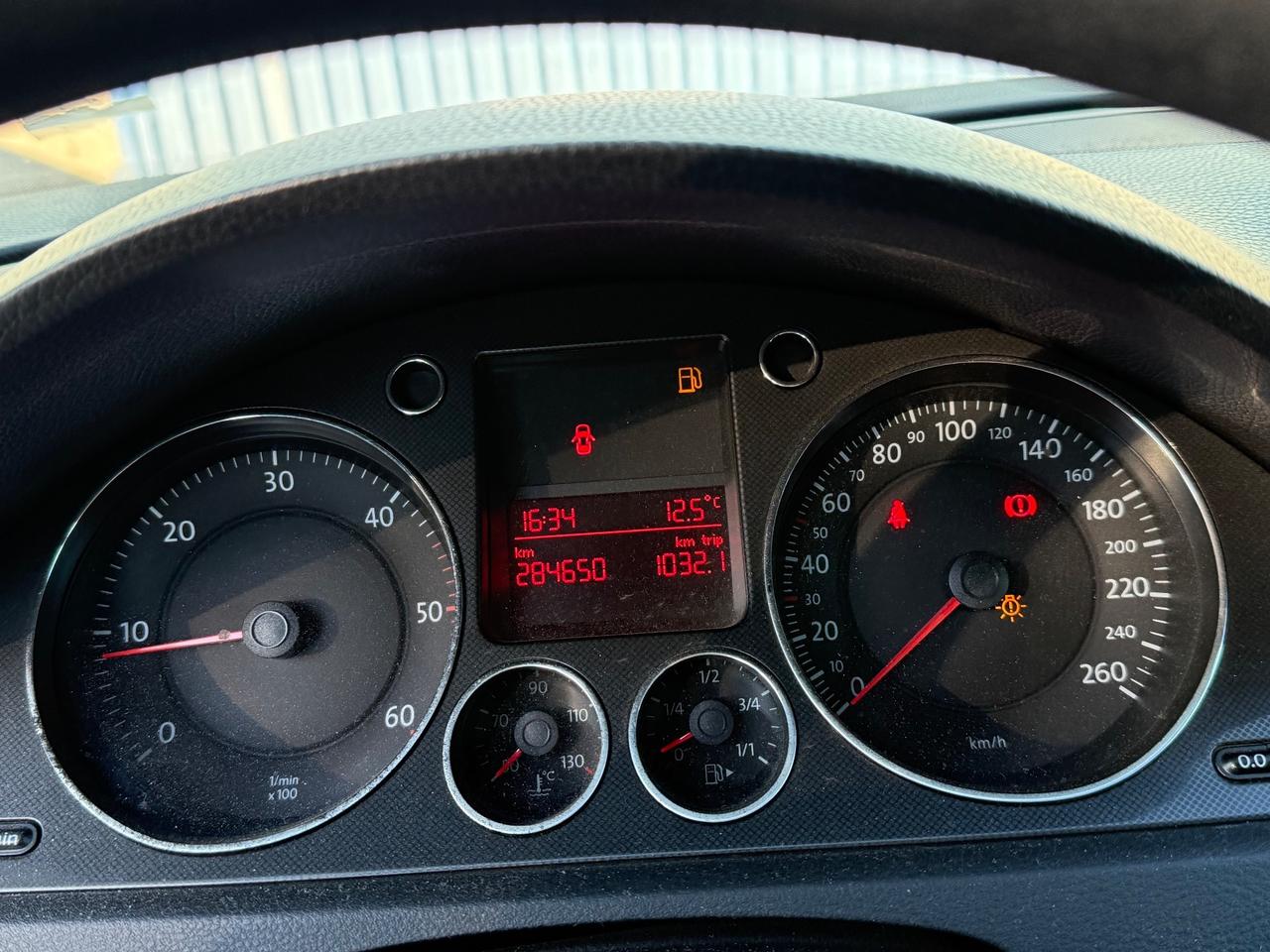 Volkswagen Passat 2.0 TDI DPF Var. Comfortline