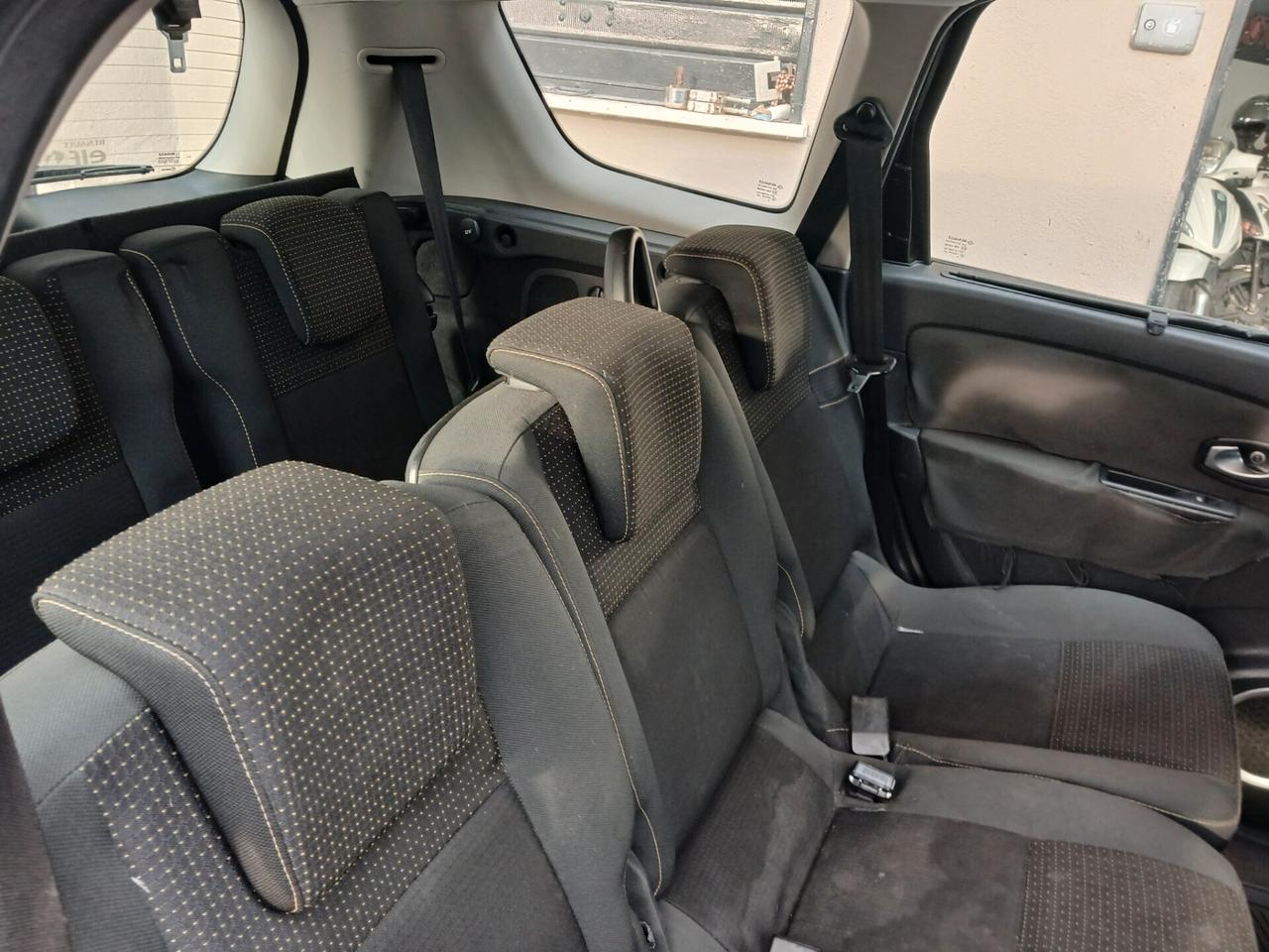 Scenic 1.5 dCi 110CV 7 POSTI