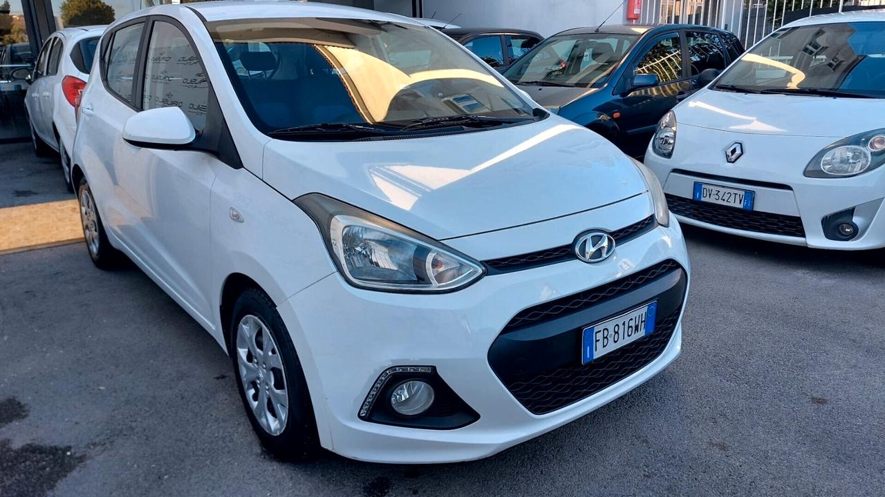Hyundai i10 1.0 MPI Sound Edition