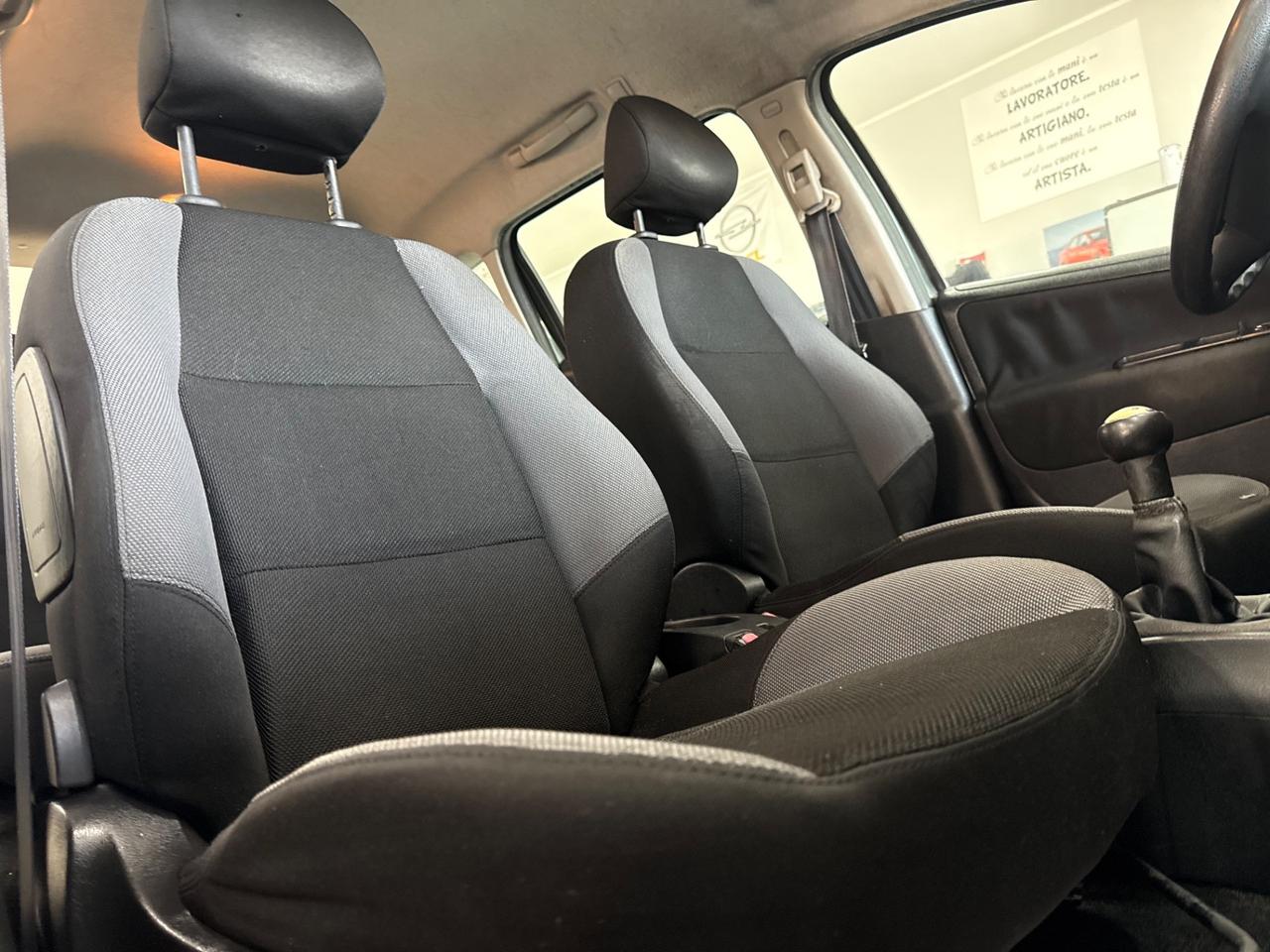 Peugeot 207 sw 1.6 hdi 2008