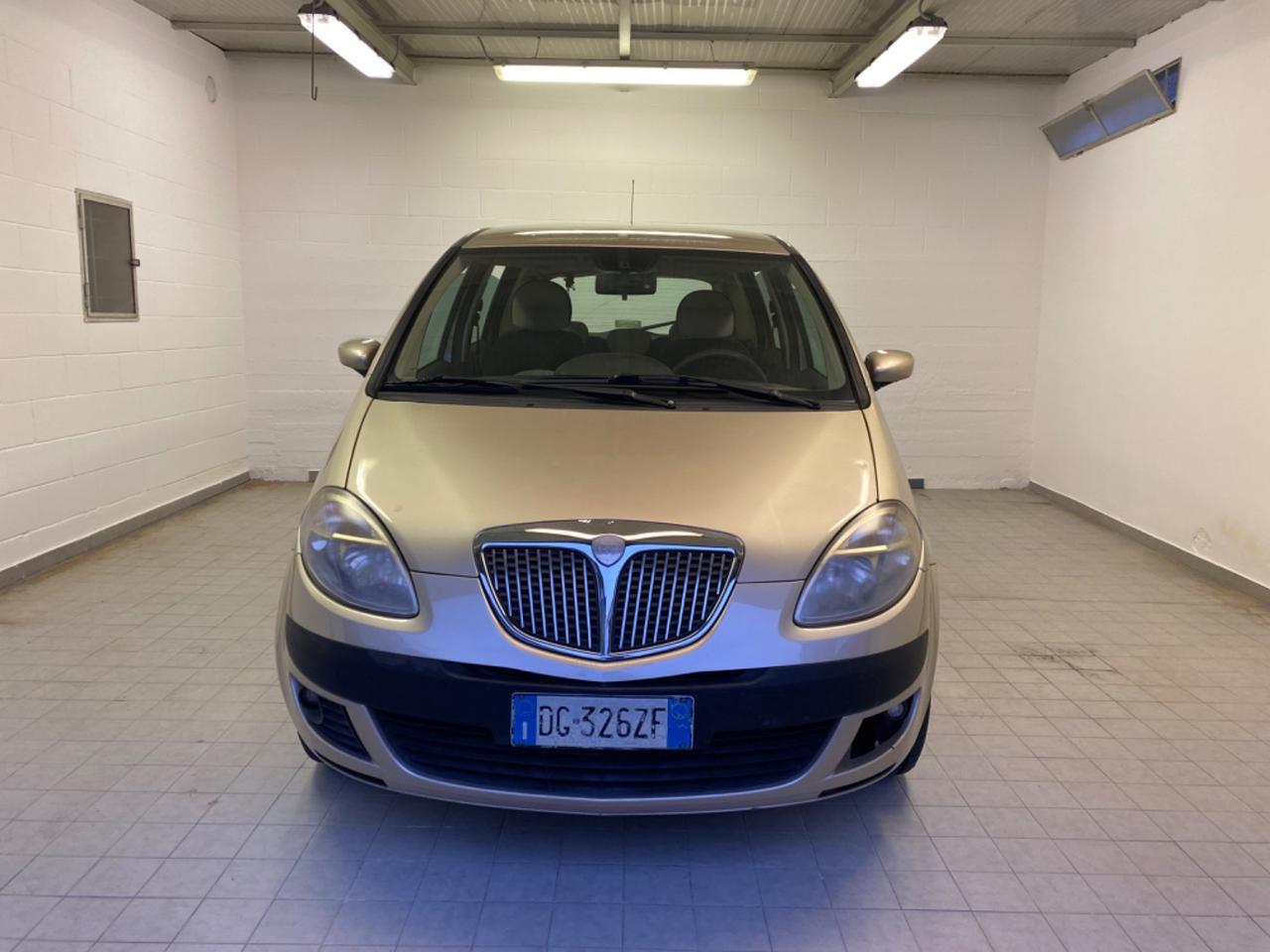 Lancia MUSA 1.4 16V Platino Plus