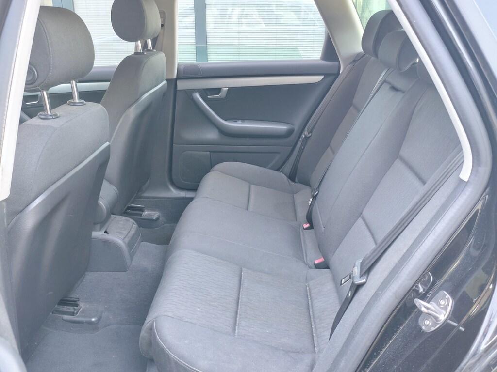 Audi A4 III 2004 Avant A4 Avant 2.0 TDI 140cv