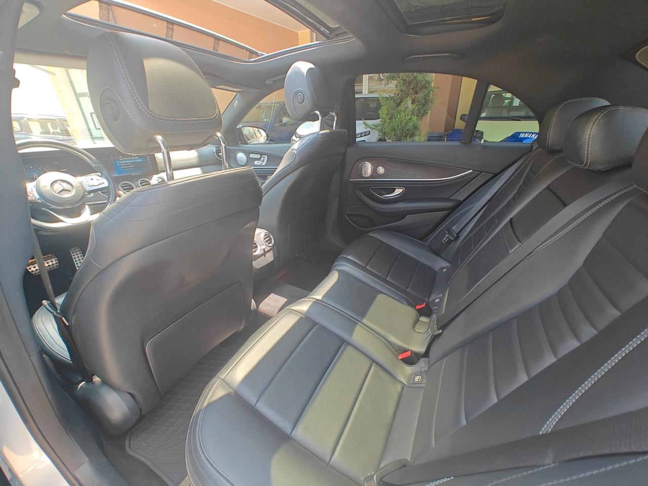 Mercedes-benz E 220 E 220 d 4Matic Auto Premium Plus