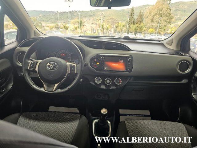 TOYOTA Yaris 1.0 5 porte Lounge