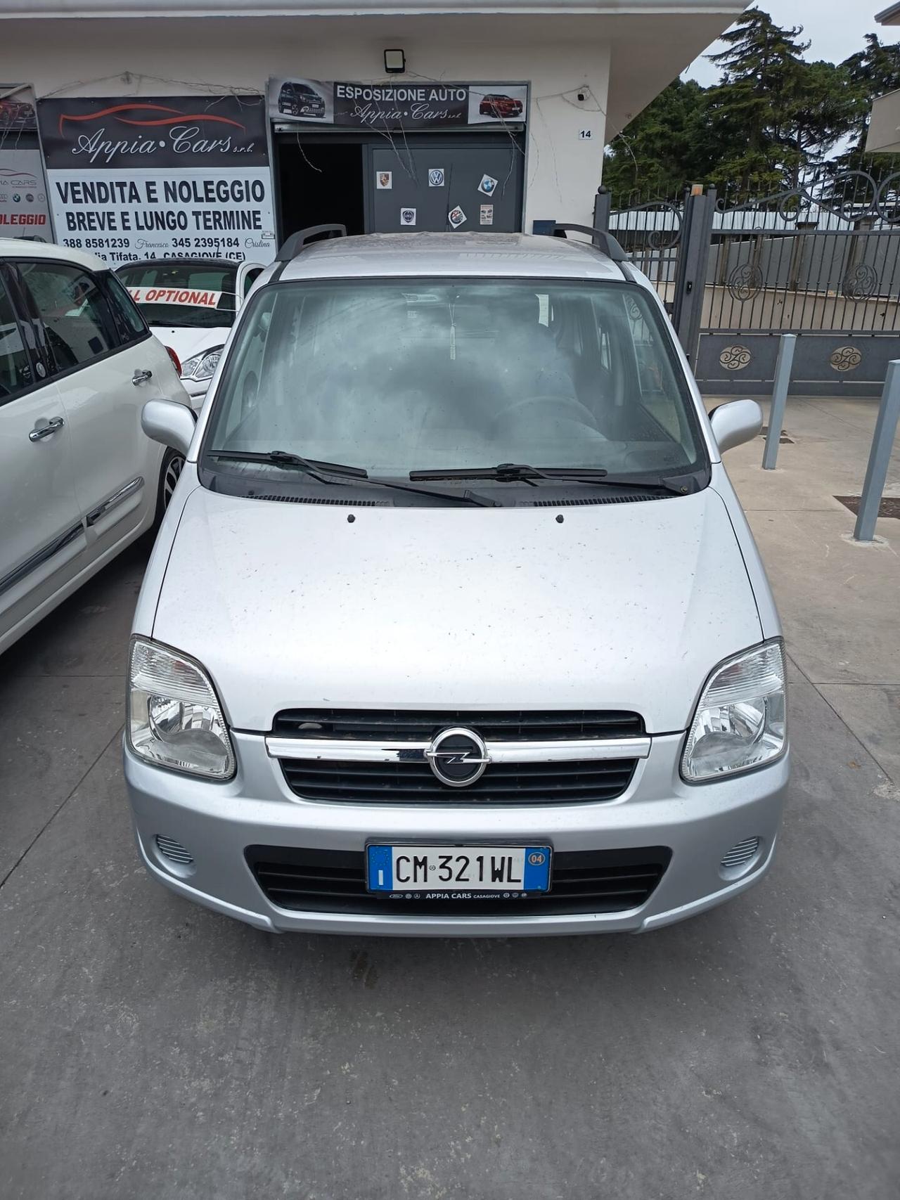 Opel Agila 1.0 12V Edition