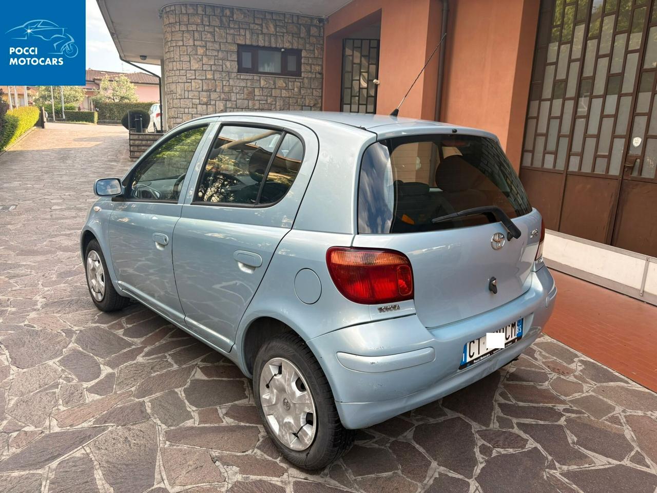 Toyota Yaris 1.0i 16V cat 5 porte Sol