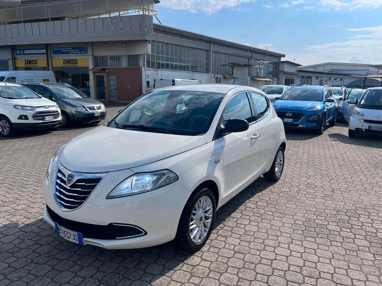 Lancia Ypsilon 1.3 MJT 16V 95 CV 5 porte S&S Gold