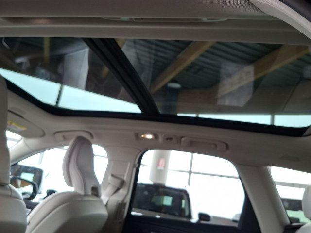 VOLVO XC60 T6 Recharge Plug-in Hybrid AWD Aut.