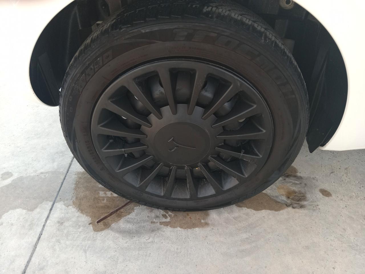 Ypsilon 1.2 C.V 69 PER NEO PATENTATI COME NUOVA