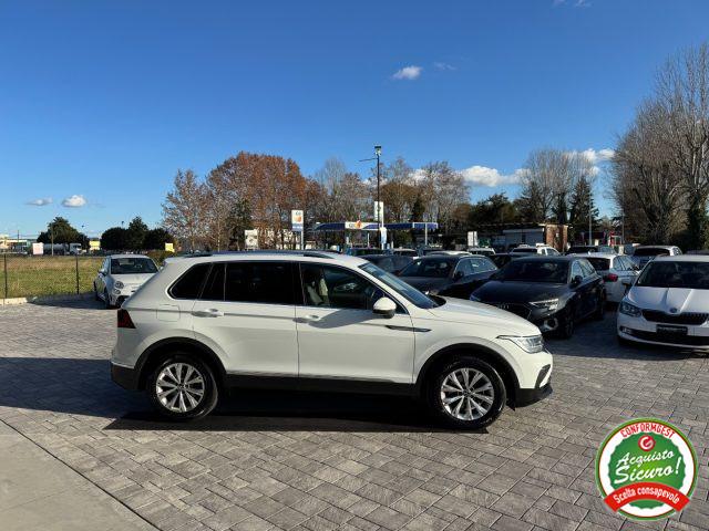 VOLKSWAGEN Tiguan 2.0 TDI SCR Life