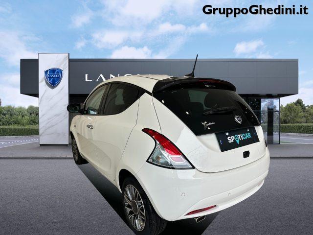 LANCIA Ypsilon 1.0 FireFly 5 porte S&S Hybrid Gold Plus