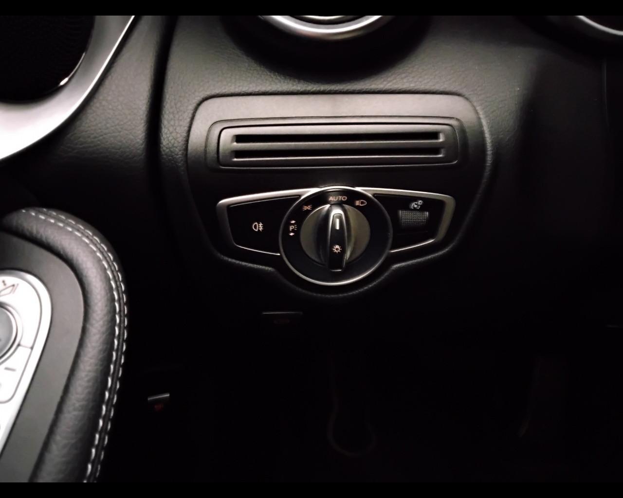 Mercedes-Benz GLC - X253 2019 - GLC 220 d Premium 4matic auto