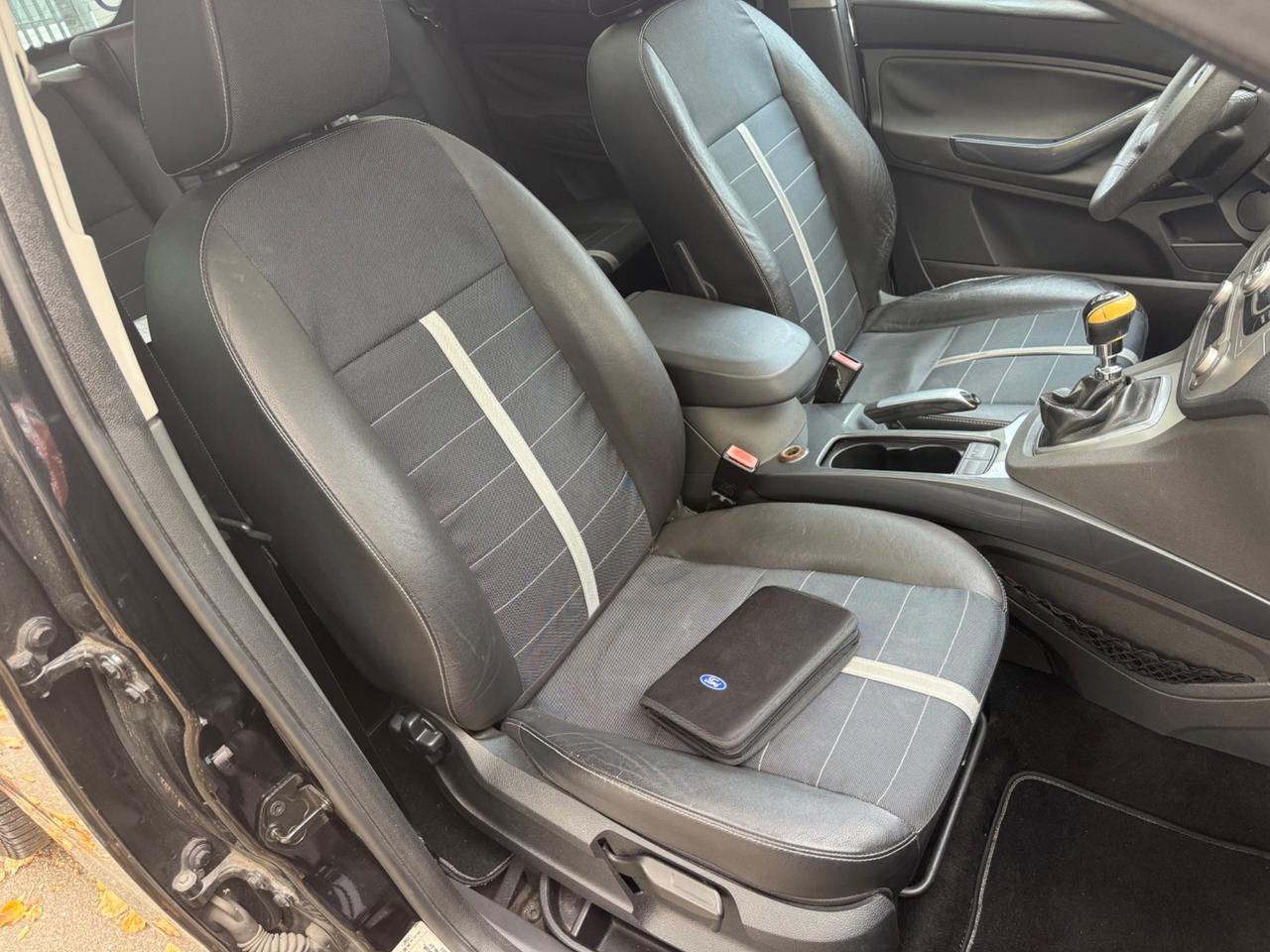 Ford Kuga 2.0 TDCi 136 CV 4WD garanzia 12 mesi