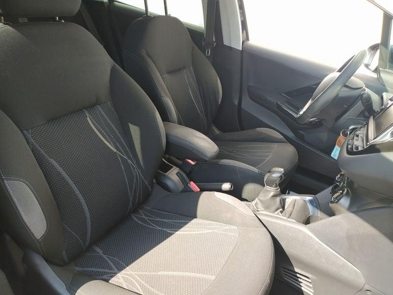 Peugeot 208 1.4 hdi Business NAV