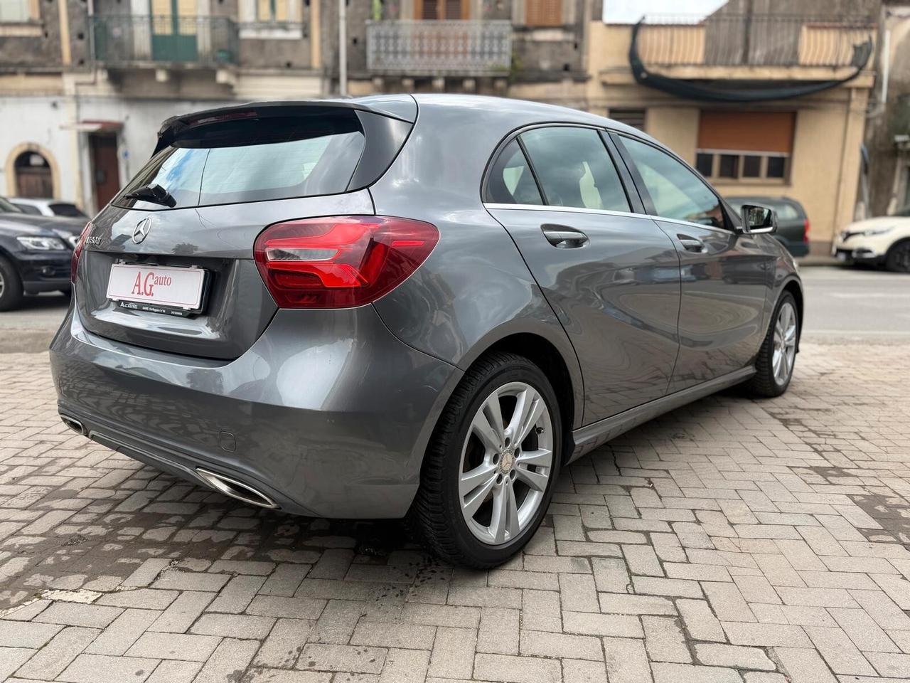 Mercedes-benz A 180 d Sport RESTYILING FULL LED