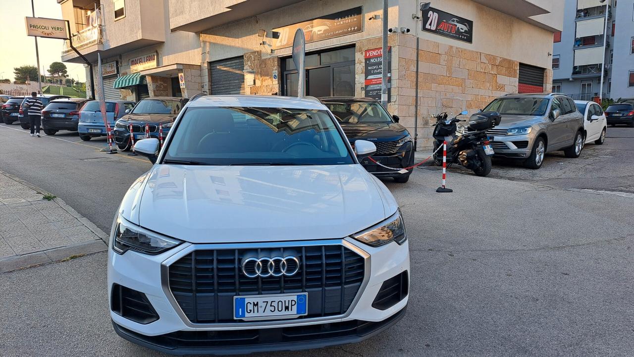 Audi Q3 2.0 Sport S line edition * Full * Garantita 12 Mesi