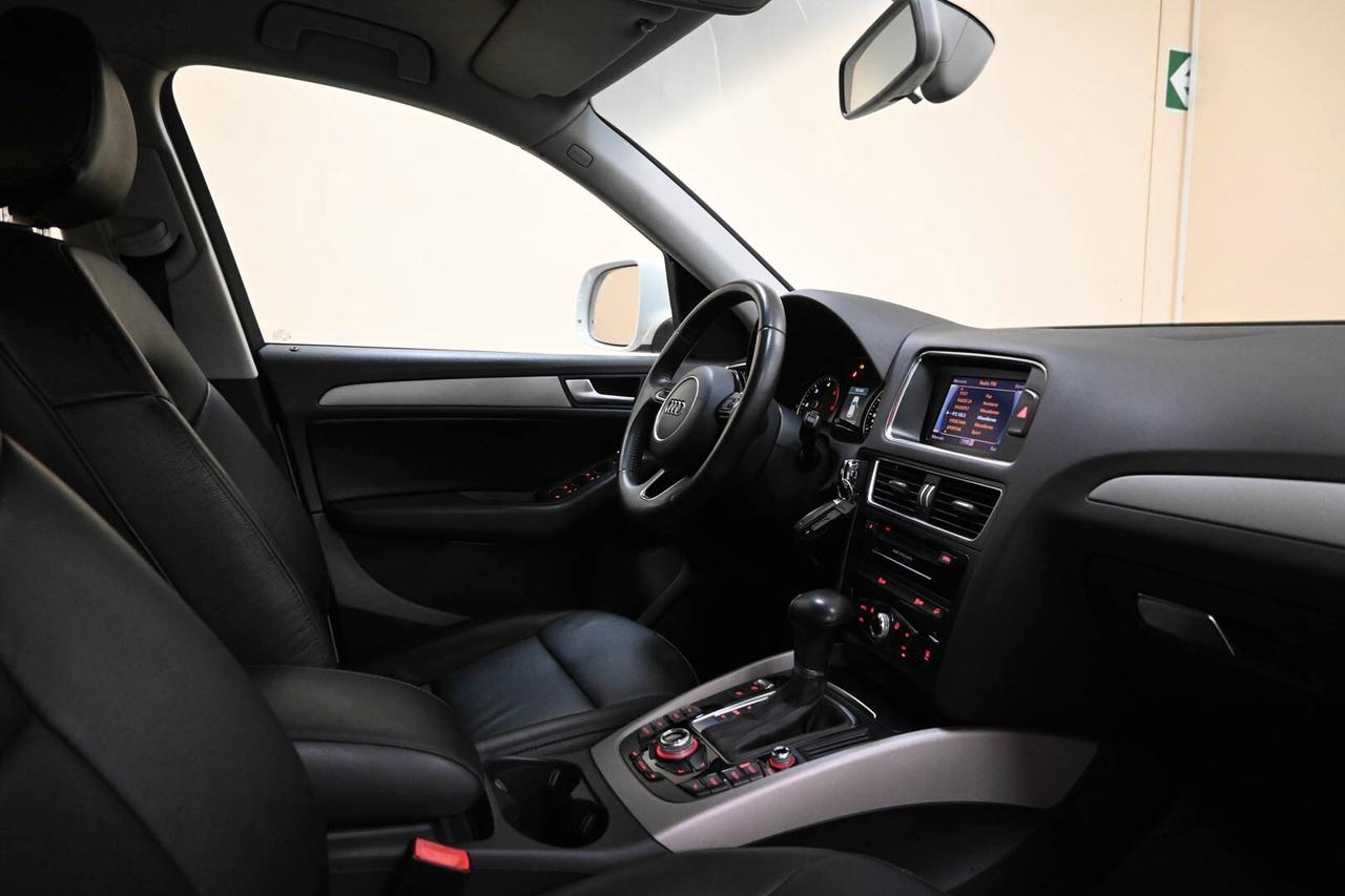 AUDI Q5 1ª serie Q5 2.0 TDI 177CV quattro S tr...