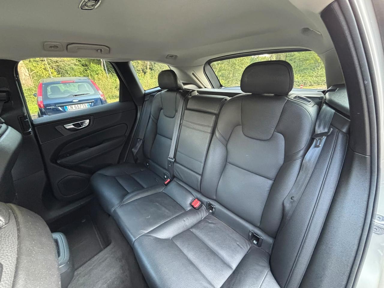 Volvo XC 60 XC60 B4 (d) AWD Geartronic Inscription