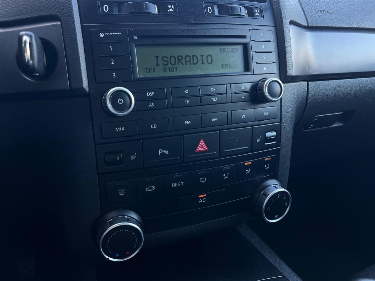 Volkswagen Touareg 2.5 tdi R5 Executive dpf FL