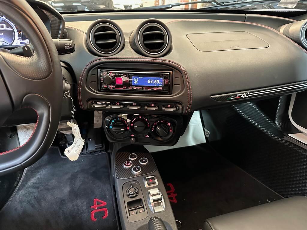 Alfa Romeo 4C Coupe 1750 tbi 240cv tct E6