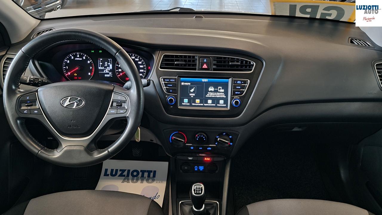 Hyundai i20 1.2 GPL CONNECTLINE 5P.