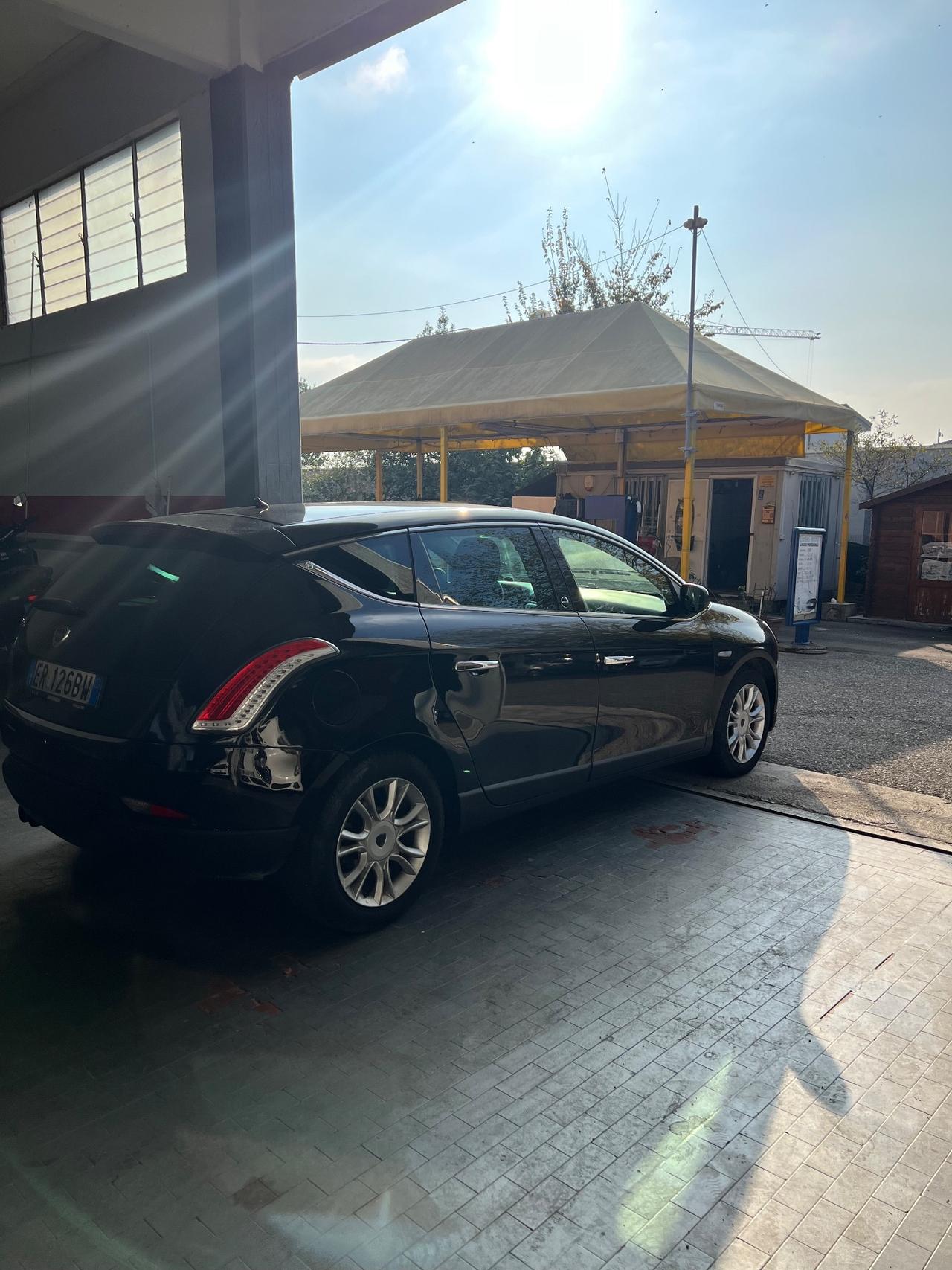 Lancia Delta 1.4 T-Jet 120 CV GPL/ 2013