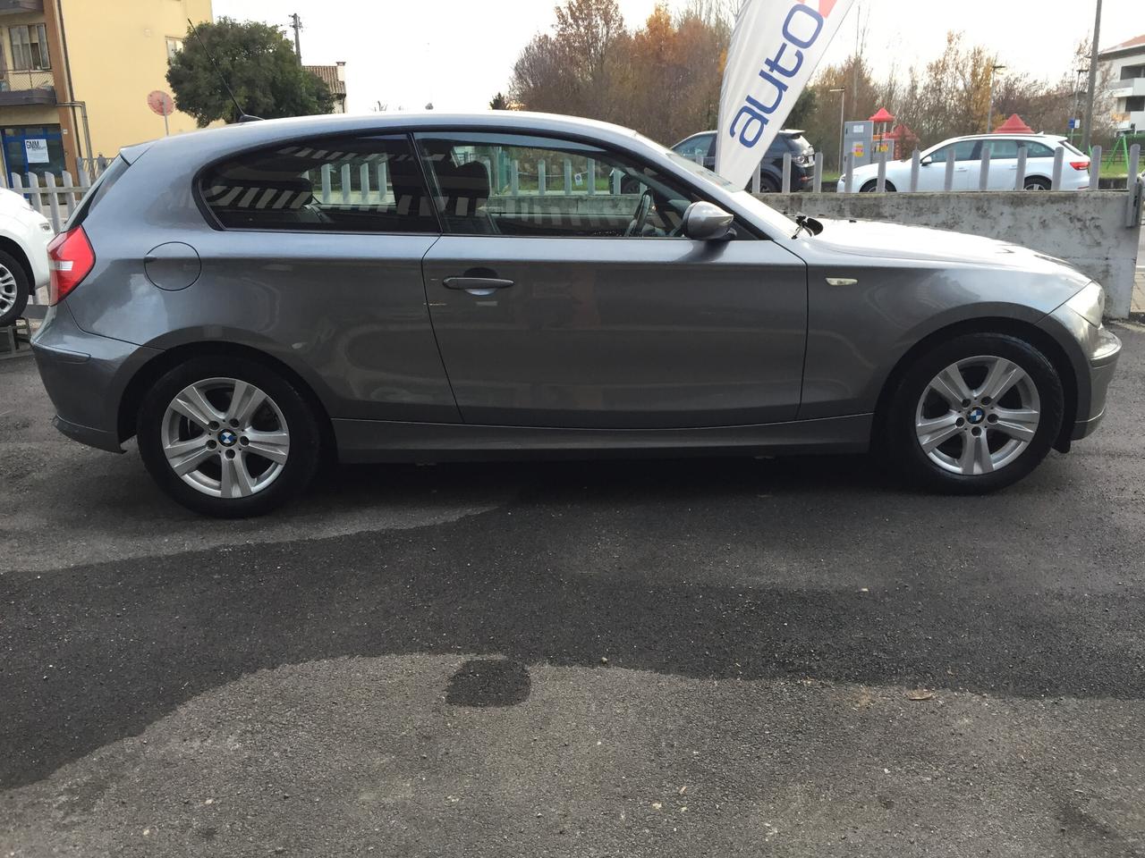Bmw 118i cat 3 porte Attiva