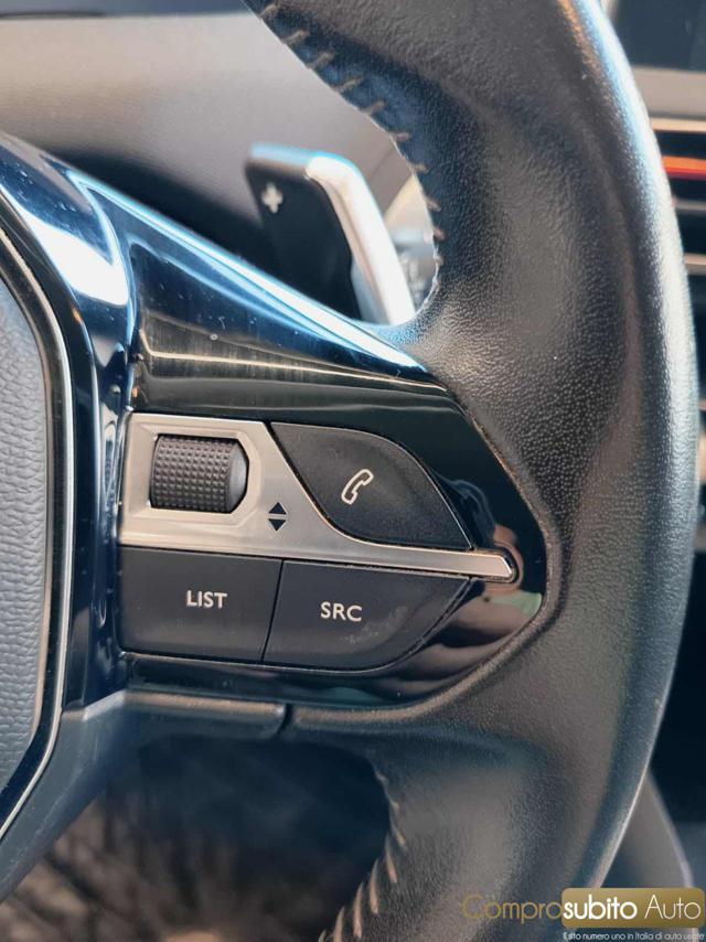 PEUGEOT 5008 BlueHDi 130 S&S EAT8 Allure