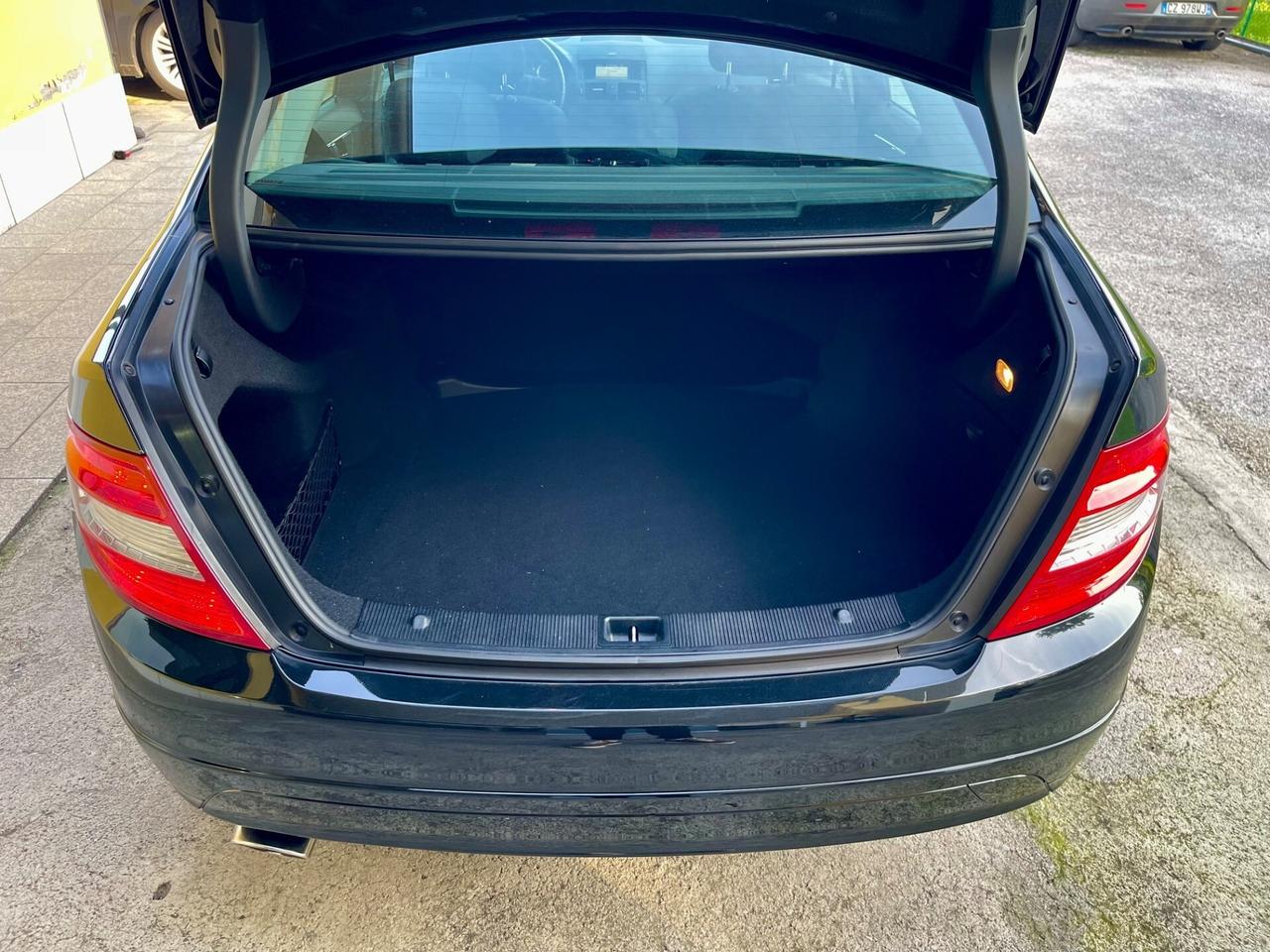 Mercedes C 220cdi 125kw Executive UNIPROPIETARIO