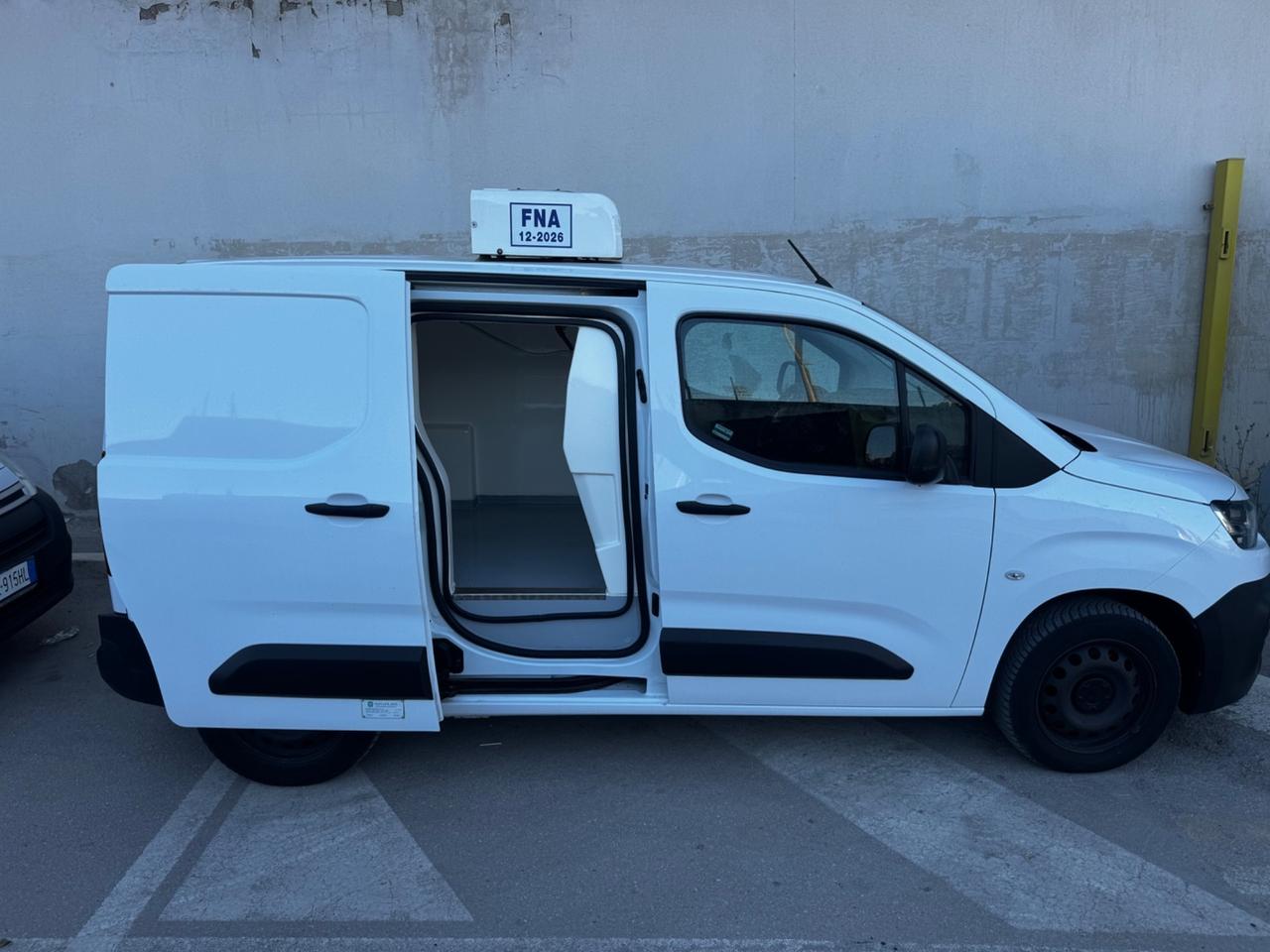 Citroen Berlingo BlueHDi 100 FRIGO ISOTERMICO