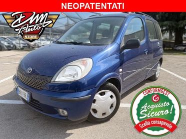 TOYOTA Yaris Verso 1.3i 16V cat Sol