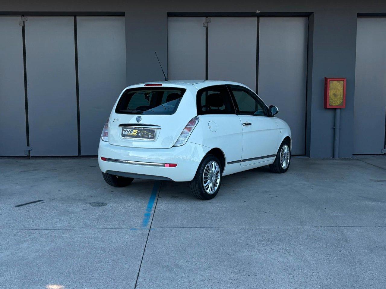 Lancia Ypsilon 3 Porte Ypsilon 1.2 8v Platinum 69cv
