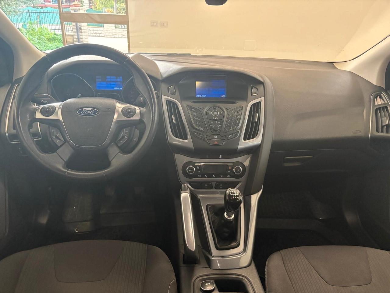 FORD FOCUS ANNO 2011 DS 1.6 ADATTA NEOPATENTATI KM 90 mila