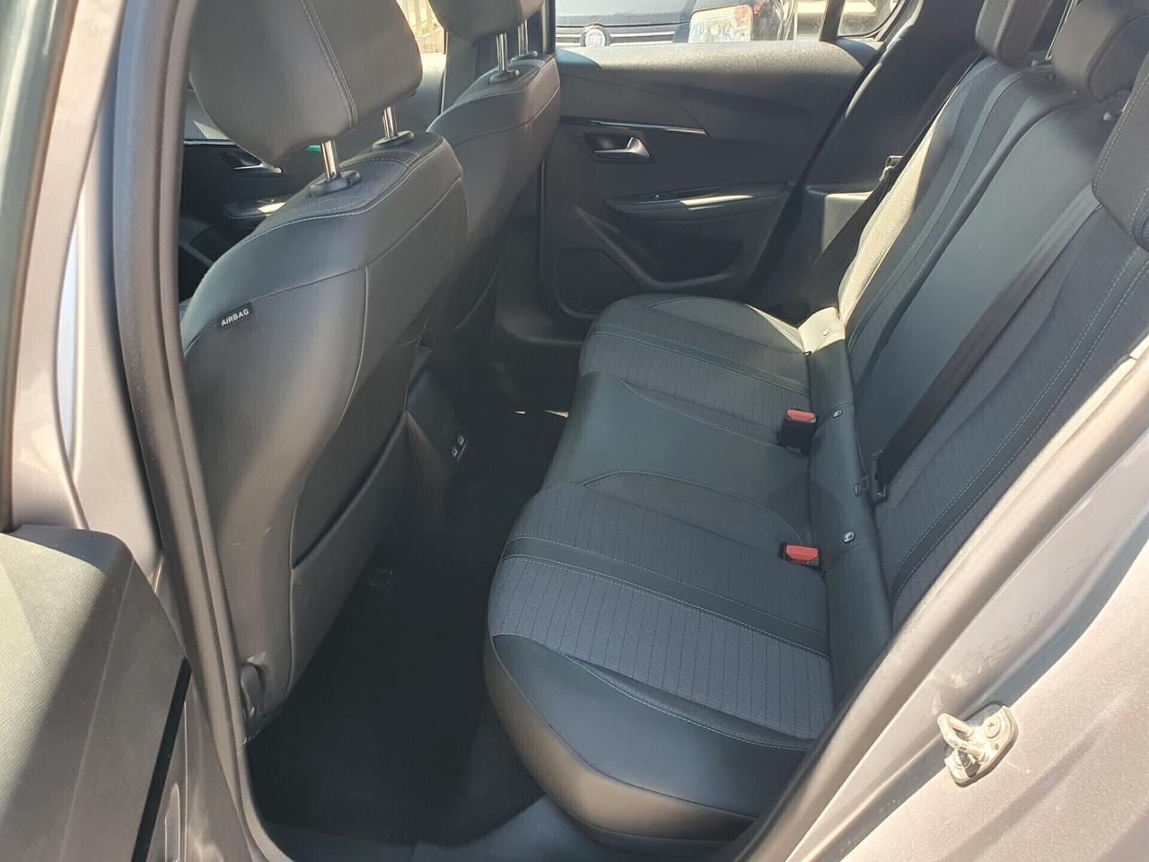 Peugeot 208 1.2 PureTech Allure Neopatentati 2020