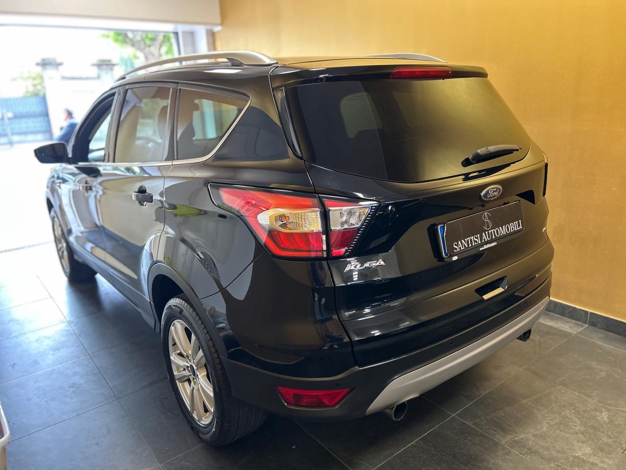 Ford Kuga 1.5 TDCI 120cv S&S 2WD Titanium *** 90.000KM ***