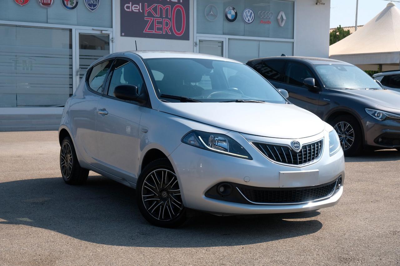 Lancia Ypsilon 1.0 FireFly 5 porte S&S Hybrid Ecochic Gold