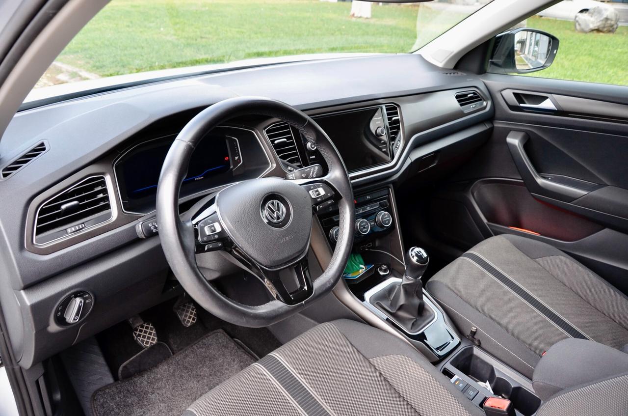 VOLKSWAGEN T-ROC 1.0 TSI ADVANCED 116cv, UNICOPROP, SERVICE VW, EURO 6D, BICOLOR, APPLE ANDROID, PERMUTE
