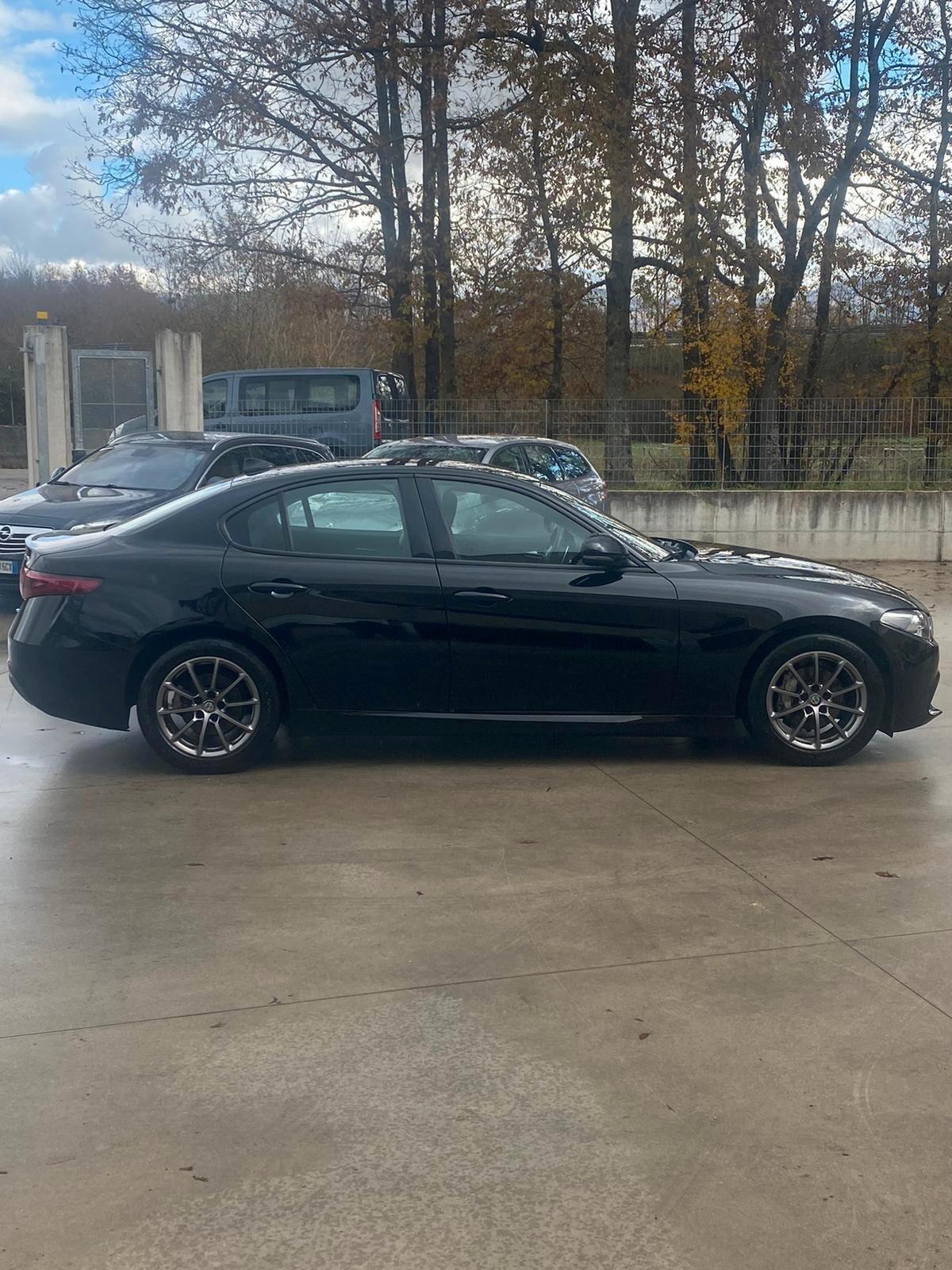 Alfa Romeo Giulia 2.2 Turbodiesel 150 CV Super