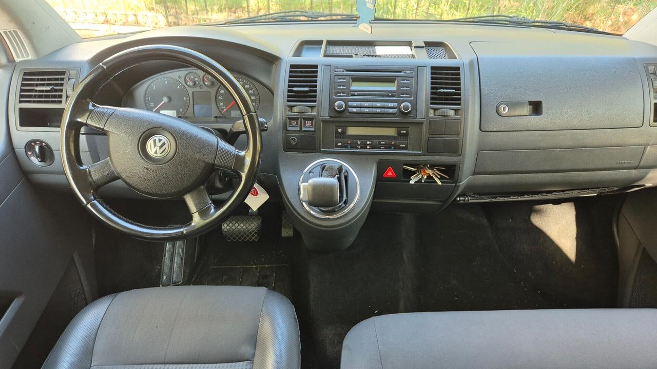 Volkswagen caravlle 2.5 TDI/174 PC-TM Kom.Duo