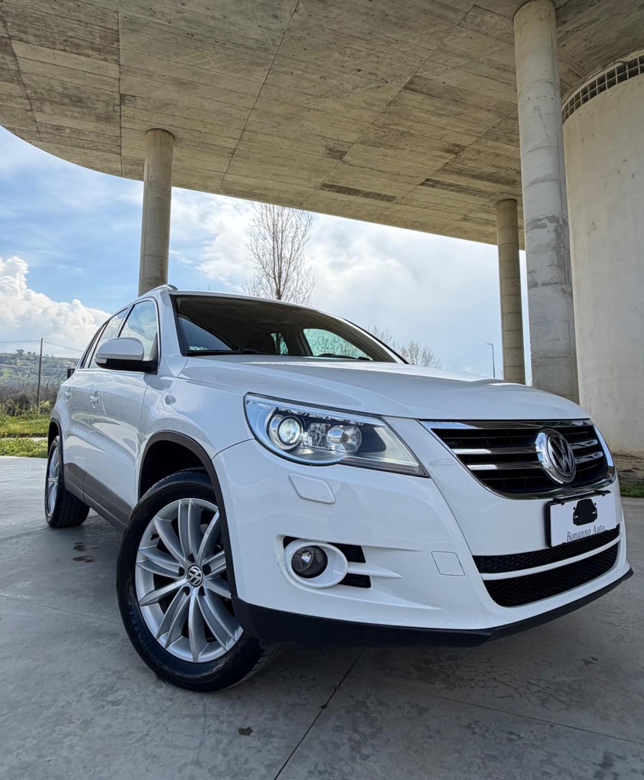 Volkswagen Tiguan 2.0 TDI DPF 4MOTION DSG Sport & Style