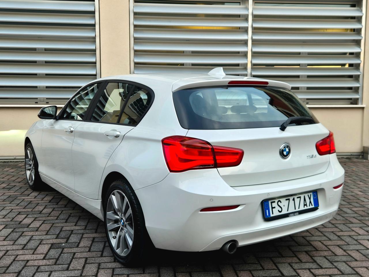 Bmw 116 116d 5p. Advantage