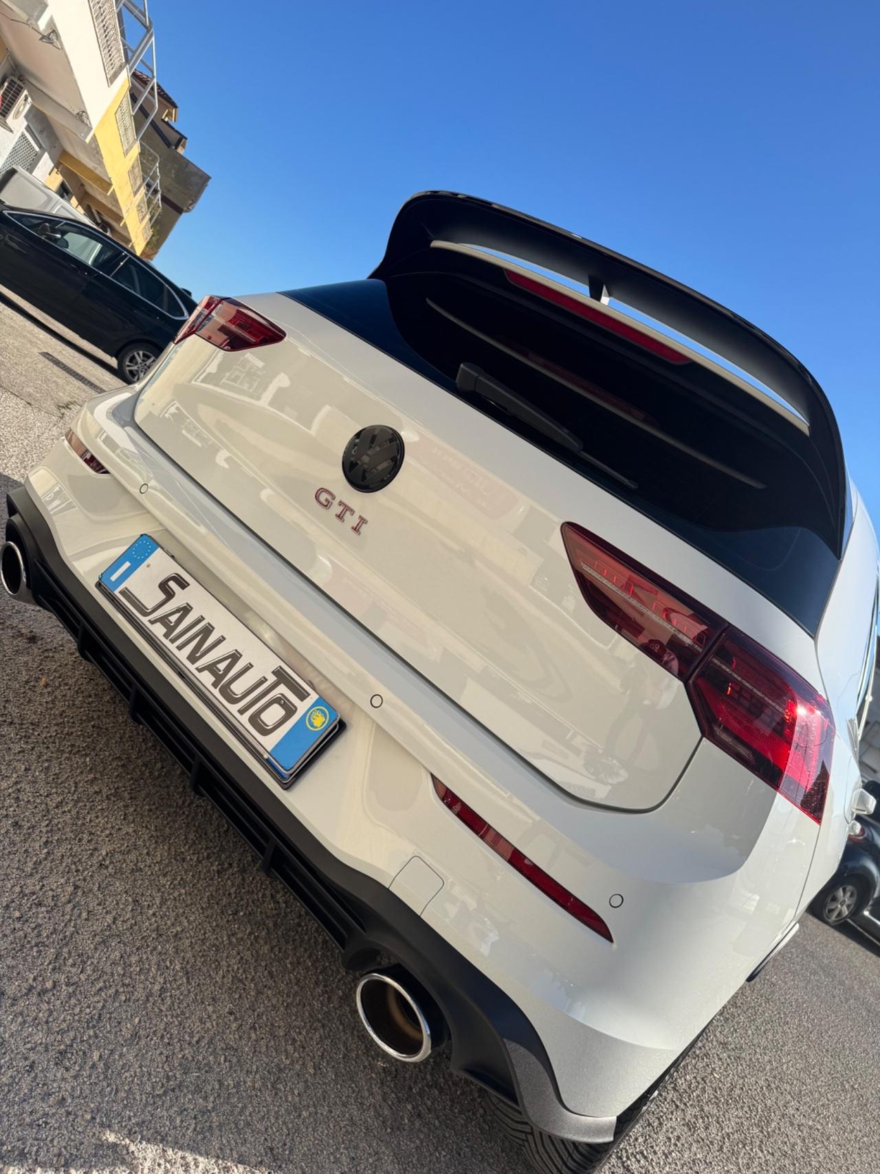 Volkswagen Golf 8 2.0 GTI club sport 45 Garanzia