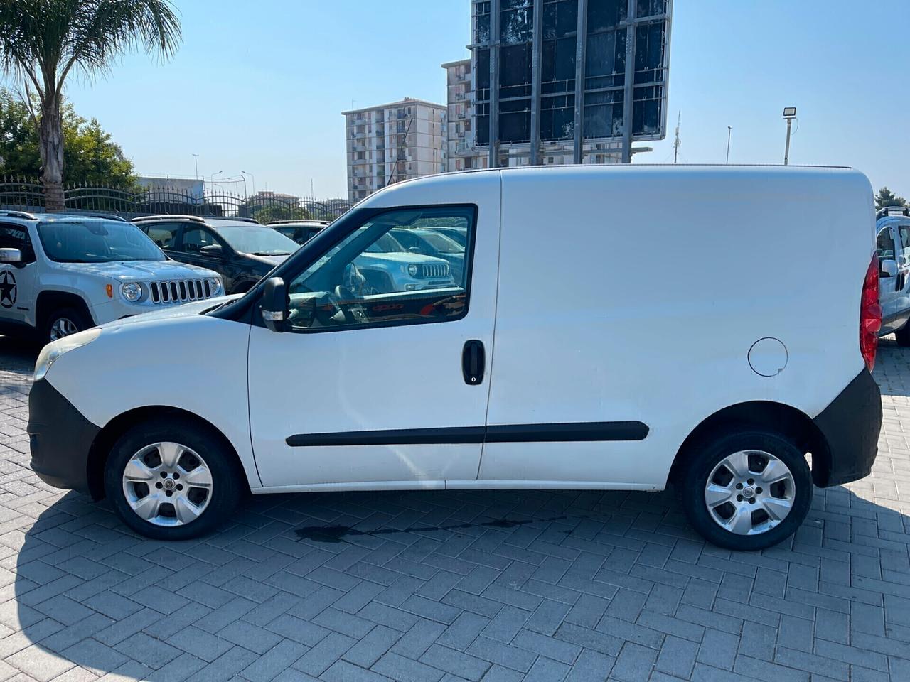 OPEL COMBO 1.6 105CV
