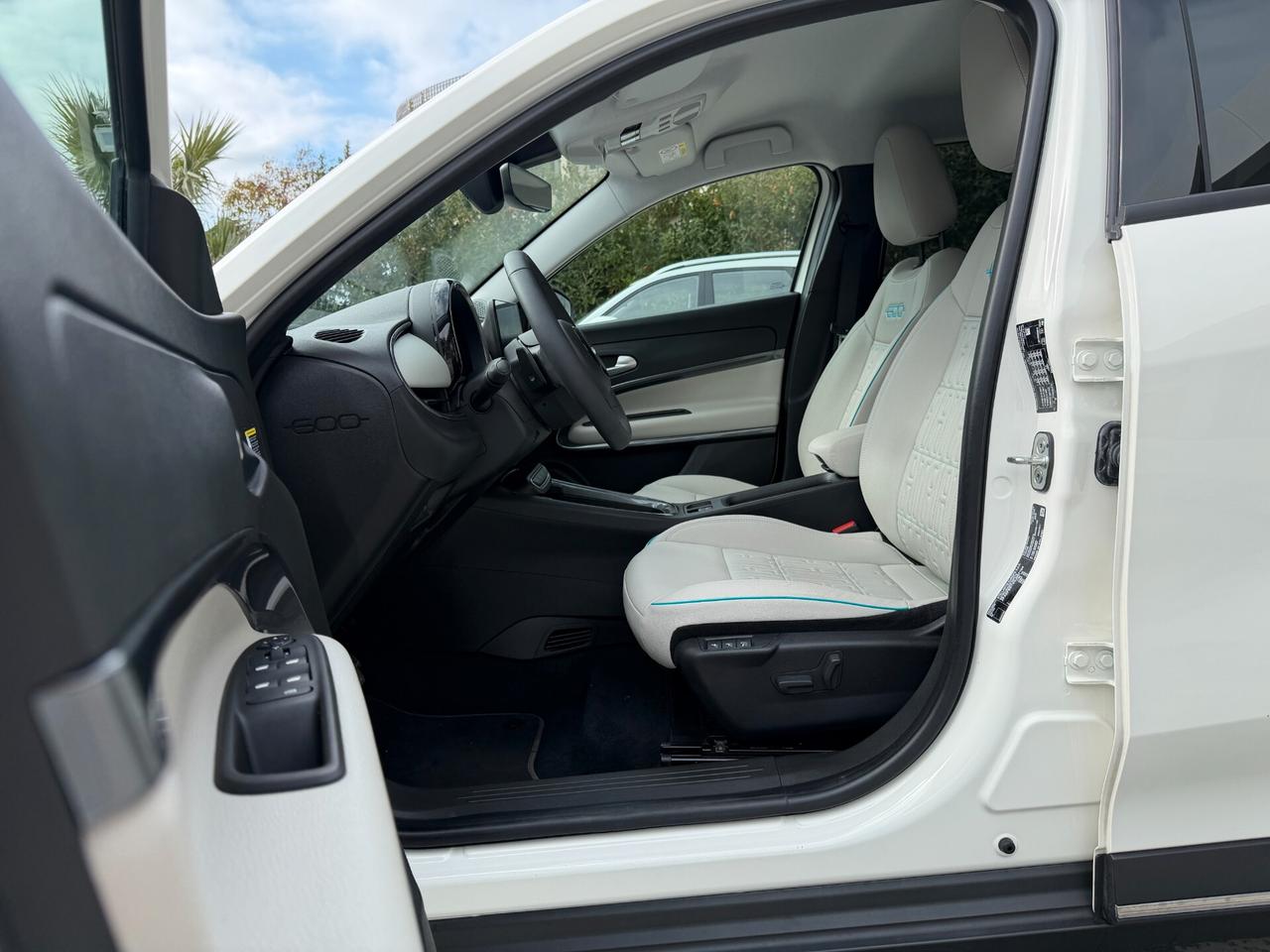 Fiat 600 Hybrid 110 CV DCT MHEV La Prima