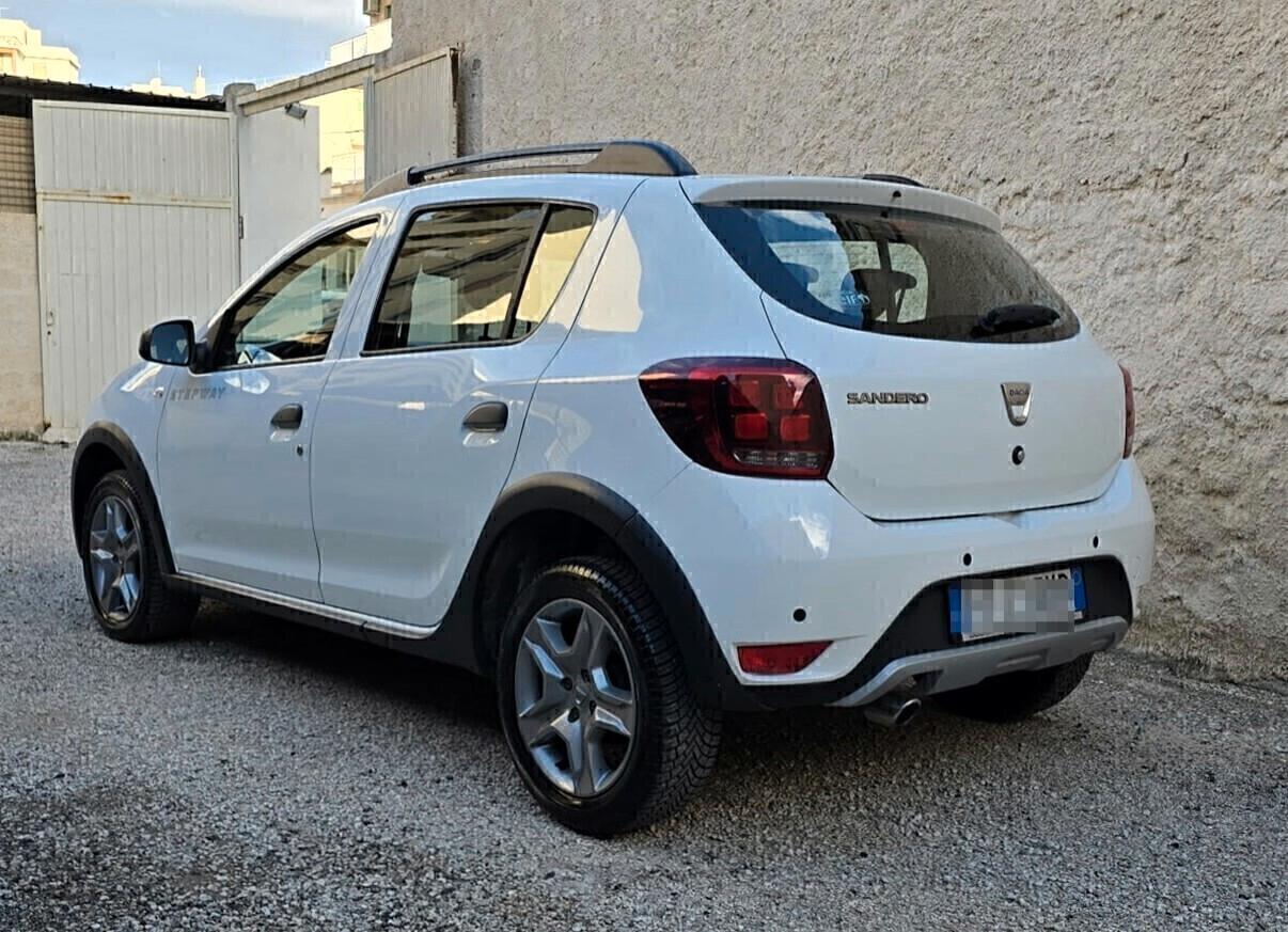 Dacia Sandero STEPWAY 1.5 DCi 95 CV