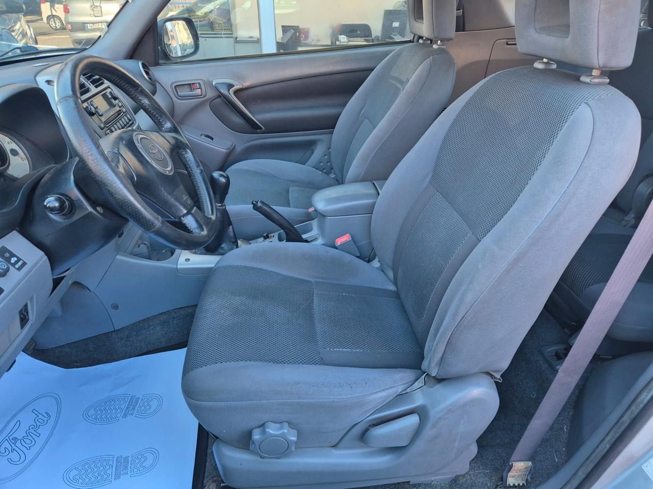 Toyota RAV 4 RAV4 2.0 16V cat 3 porte Sol