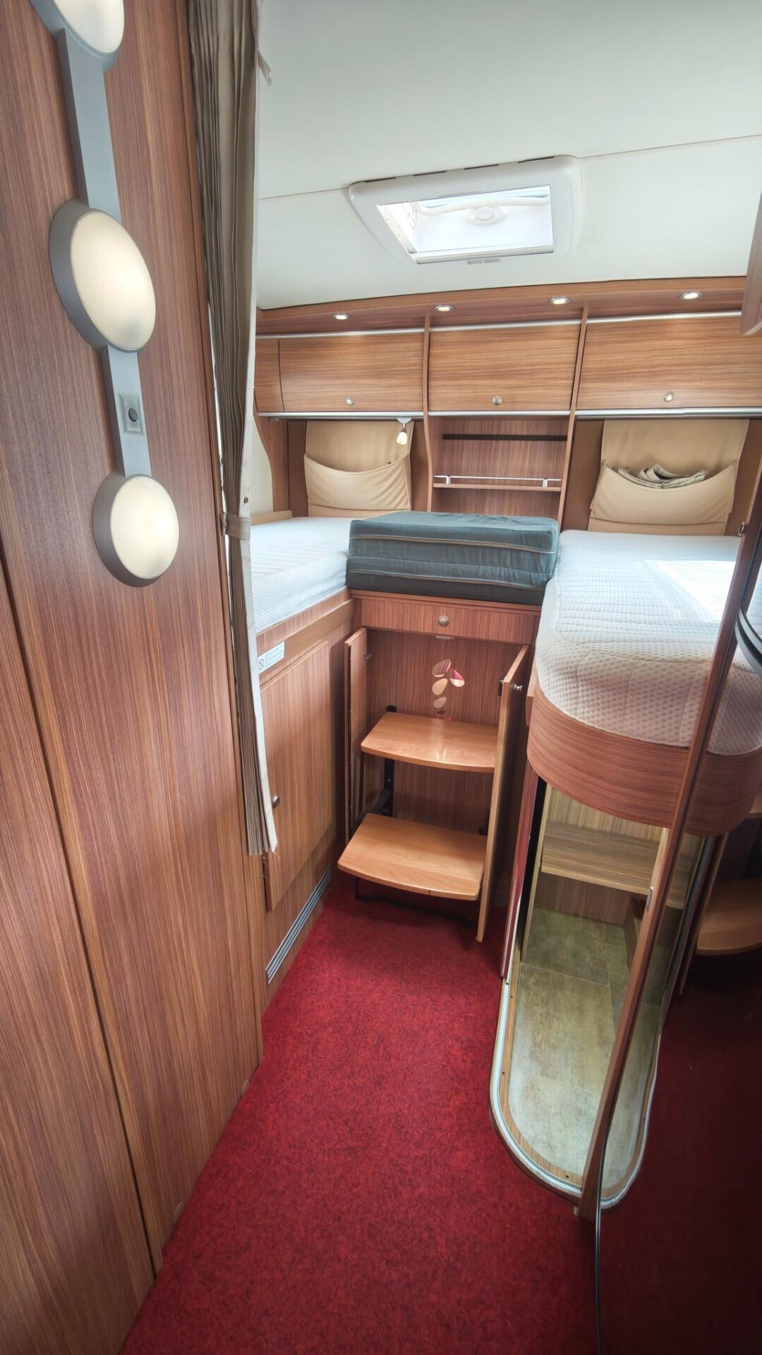 Burstner su Ducato 130cv con Gemelli e basculante