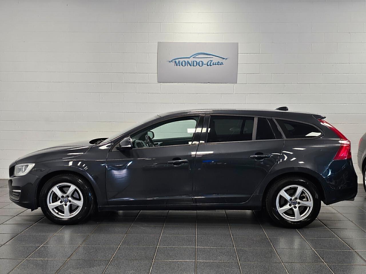 Volvo V60 D2 1.6 Powershift Kinetic 115cv 2015