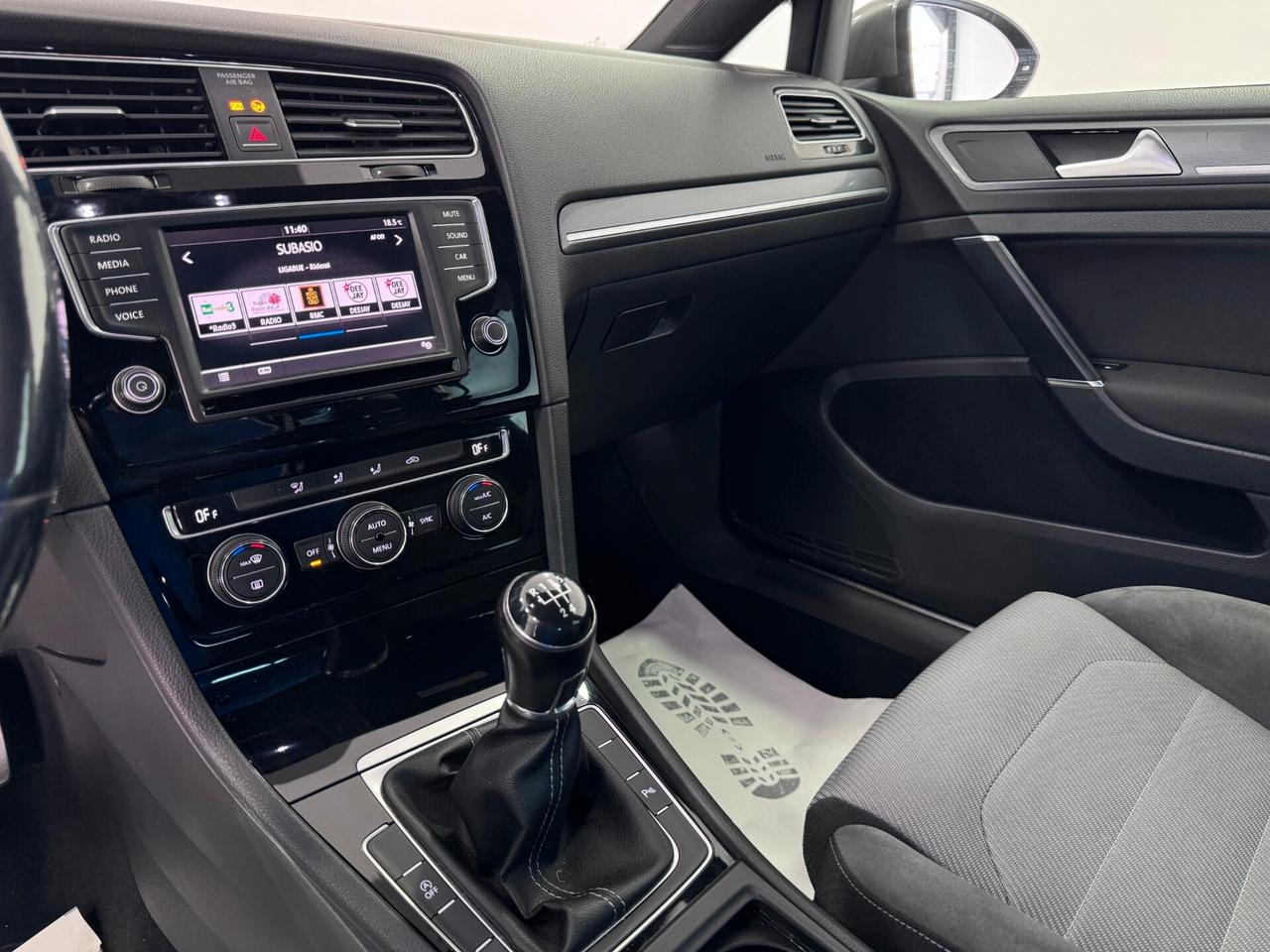 Volkswagen Golf 1.6 TDI 110 CV 5p. Sport-R LINE-E6
